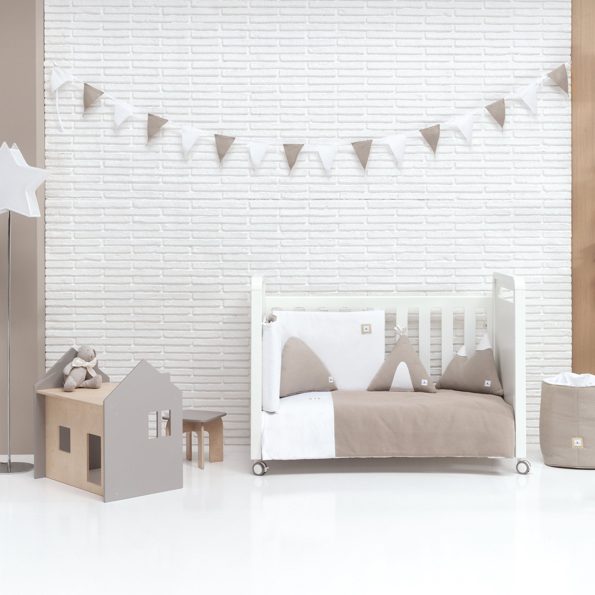 Contenitore per giocattoli Orso - 69,3 x 29,3 x 54,3 cm - Colore  bianco/grigio - Habitat y Jardin