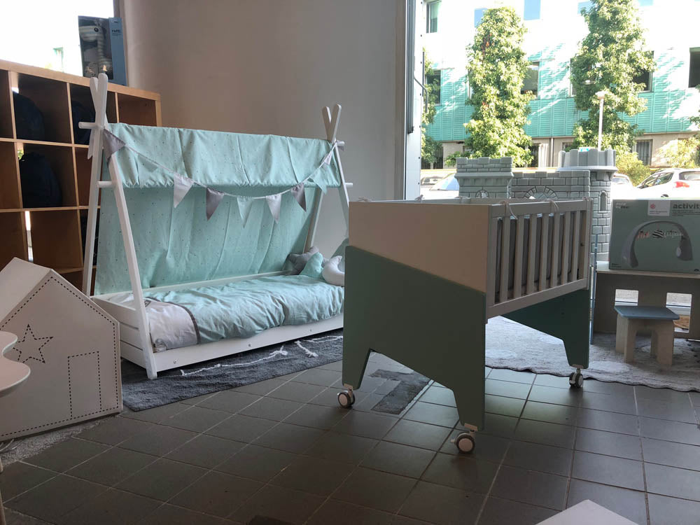 Cama Montessori de Alondra y Minicuna Espacios Alondra Italia