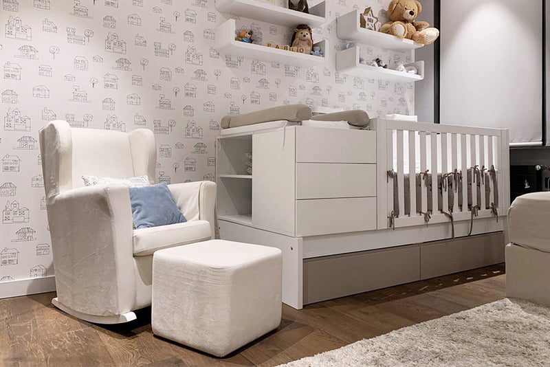 Consejos de interioristas para decorar habitaciones de bebé pequeñas