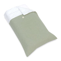 Wooden Montessori bed 90x200 cm with green bedding · Homy Life XL