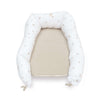Babynest (mit Anti-Reflux-Keilkissen) beigen Blättern · Nandina 666C-116