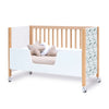 Lit bébé 60x120 cm avec sticker feuilles eucalyptus · Ombra Musgo C167V-M9577-118