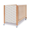 Lit bébé 60x120 cm en bois avec sticker fleurs roses · Ombra C167V-M9577-132