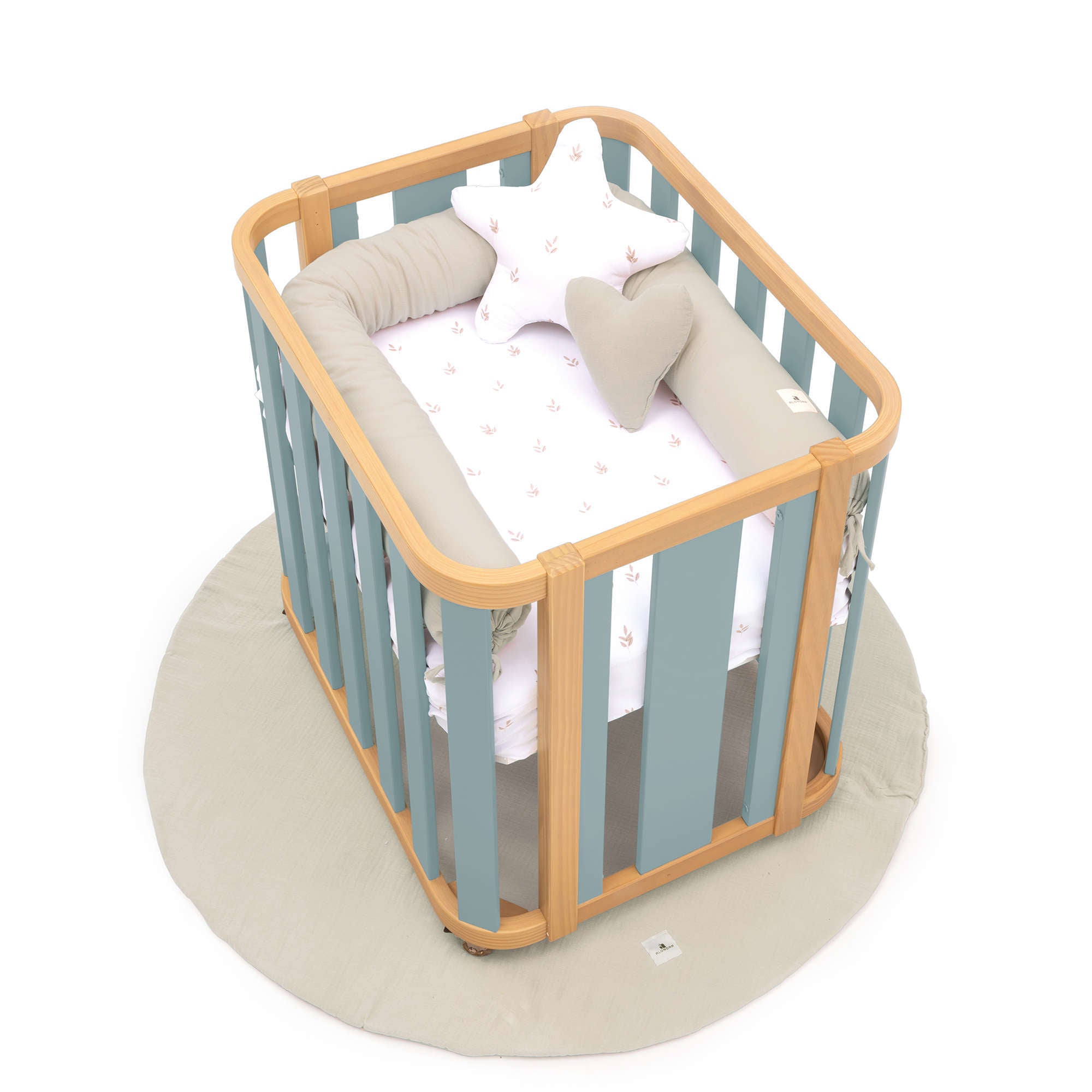 Mini berço oval 55x70 cm madeira/verde · Crea Plus Uno C354-M5057