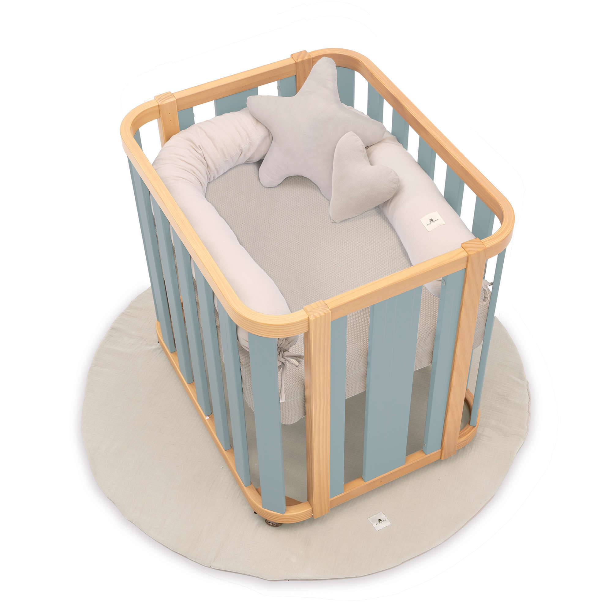 Mini berço oval 55x70 cm madeira/verde · Crea Plus Uno C354-M5057