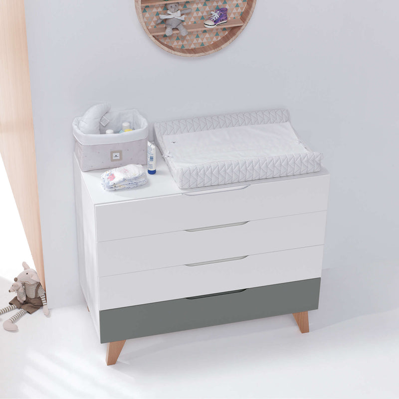 Wooden baby dresser (4 drawers) nordic design · Lifestyle D247R