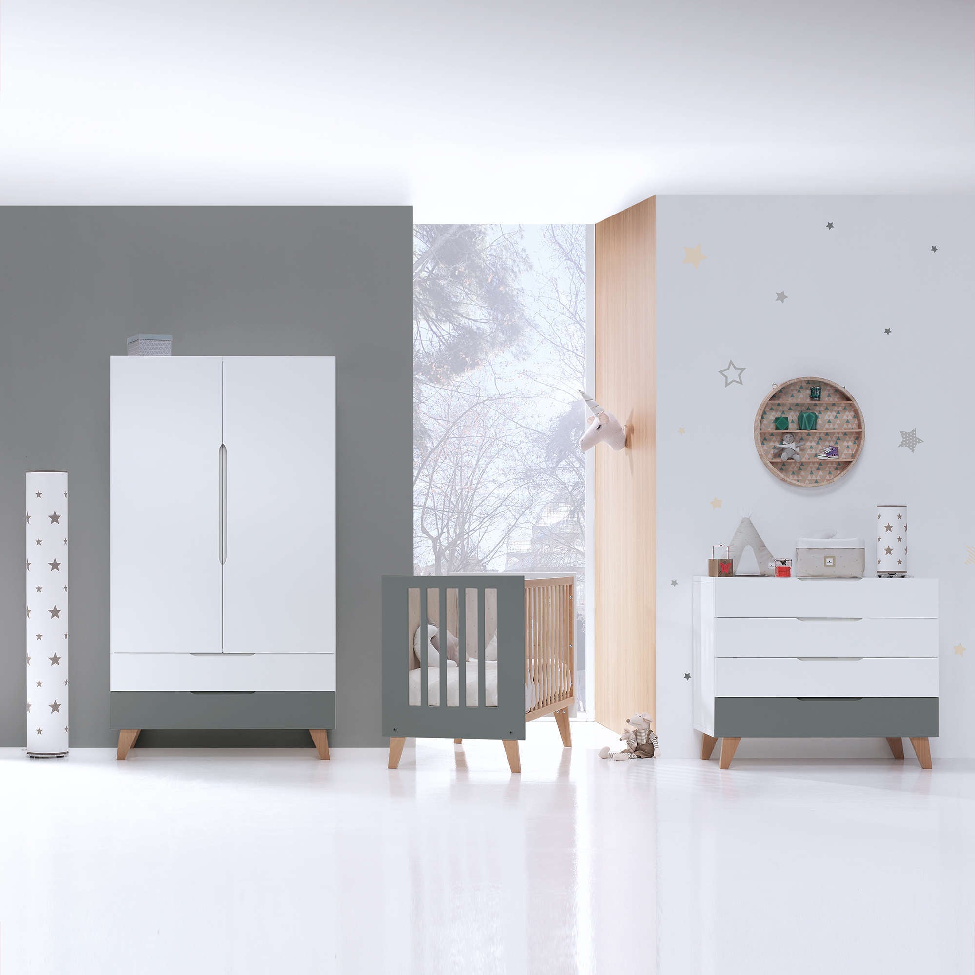 Baby wardrobe and chest of drawers online