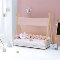 Wooden Montessori bed 70x140 cm with pink flowers bedding · Homy Life