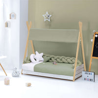 Wooden Montessori bed 90x200 cm with green bedding · Homy Life XL