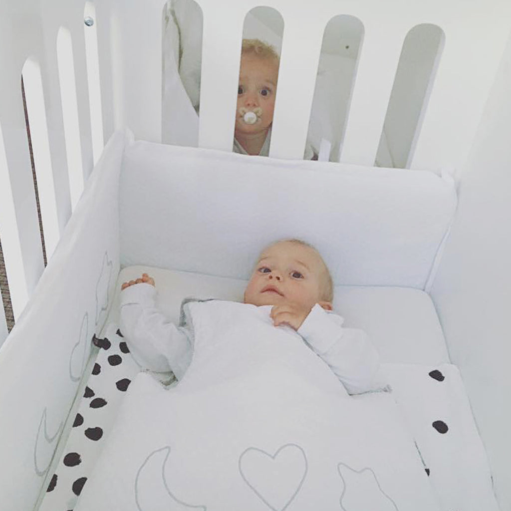 Lit bébé double pour bébés jumeaux - Alondra