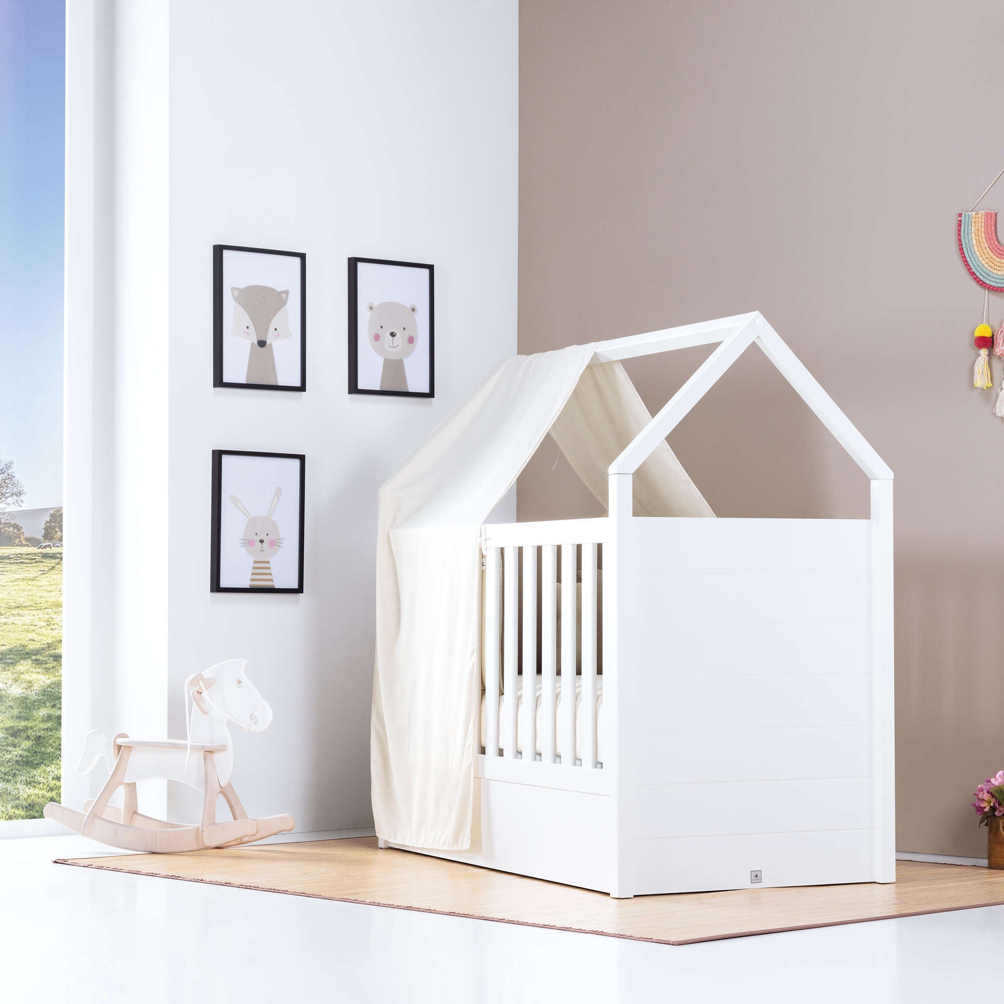 Chambre lit cabane Montessori pour enfant de Alondra, décoration pour  chambre bébé et enfant - Le Trésor de Bébé