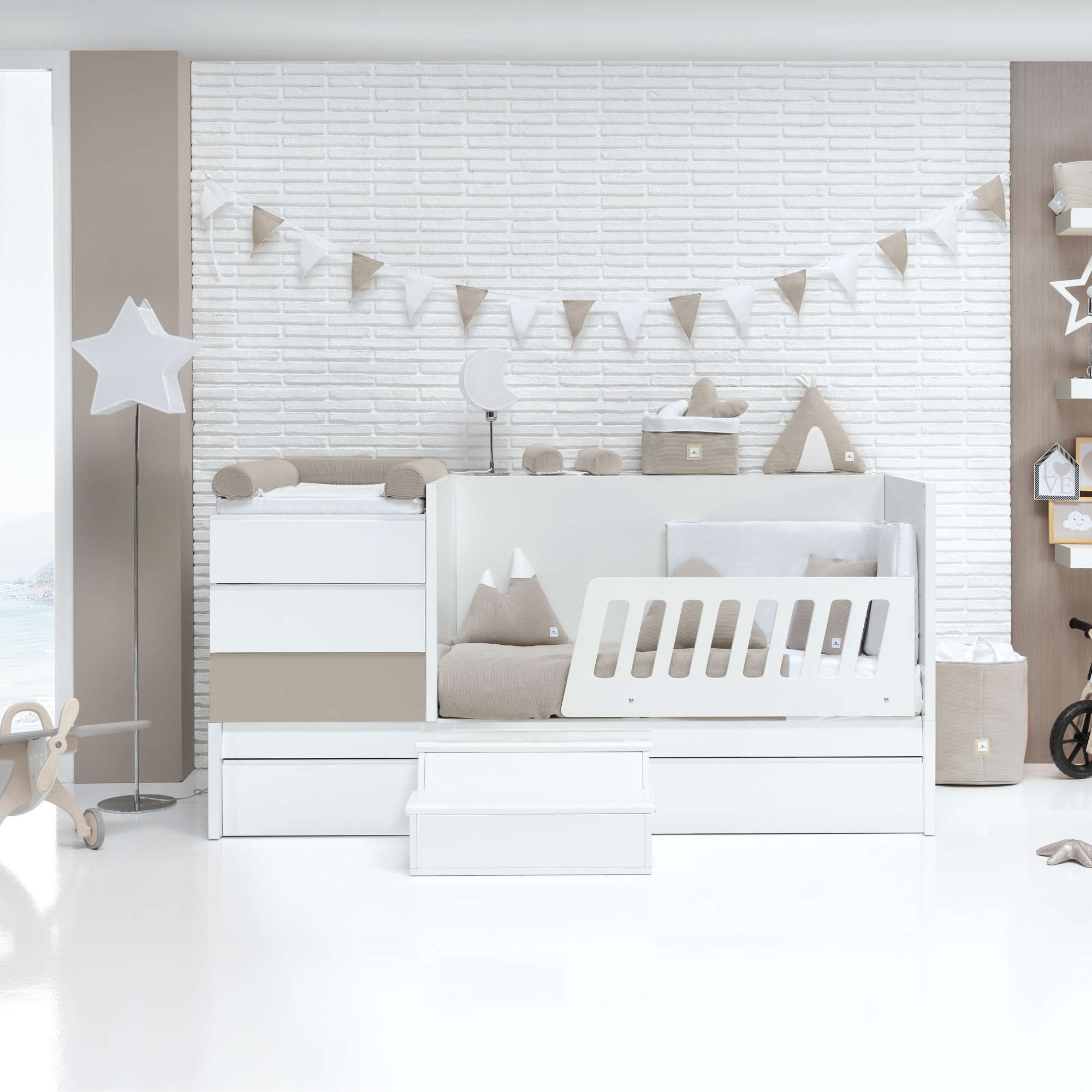 Beige convertible crib Sero Kubo Beige Beige convertible crib Sero Kubo Beige