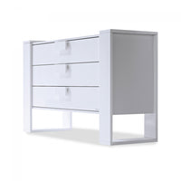 White gloss lacquered chest (117cm) · D233